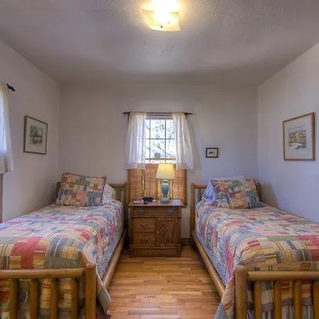 Hébergement de vacances Casa Kearney Three-bedroom
